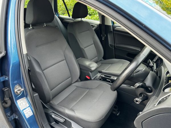 Volkswagen Golf 2015 Comfortline 368302493