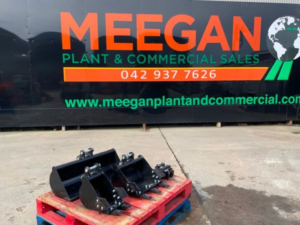 MICRO DIGGER BUCKETS & Q/HITCH.....25mm PINS. 368303957