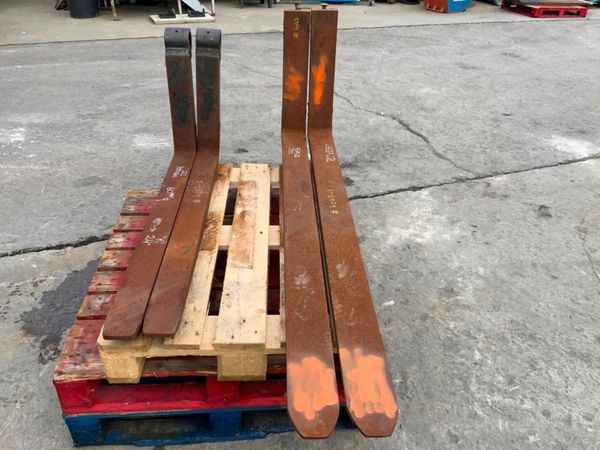 72" x 20" CARRIAGE SLIDING FORKS.....4047-1. 368317497