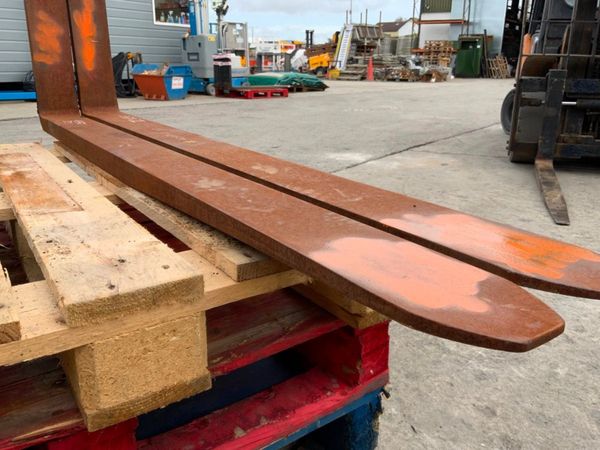 72" x 20" CARRIAGE SLIDING FORKS.....4047-1. 368317498