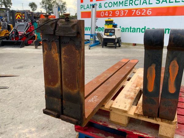 72" x 20" CARRIAGE SLIDING FORKS.....4047-1. 368317493