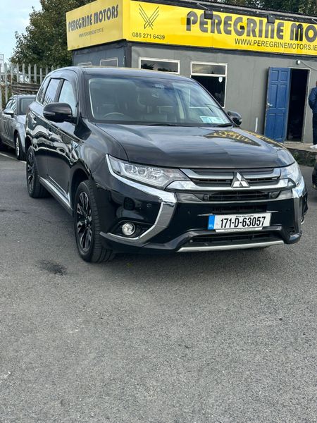 Mitsubishi Outlander hybrid 368317843