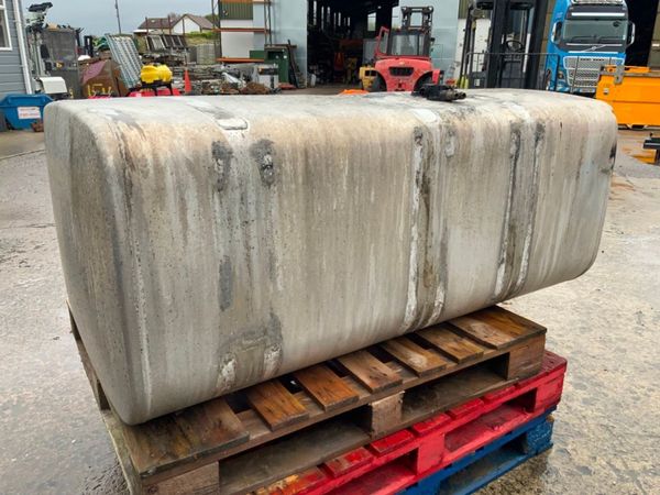 Scania R Series 700lts Aluminium Diesel Tank. 368327616