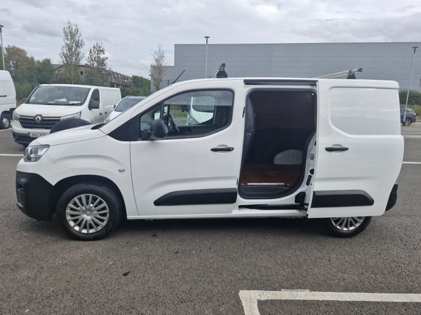 Citroen Berlingo 2022 368320003