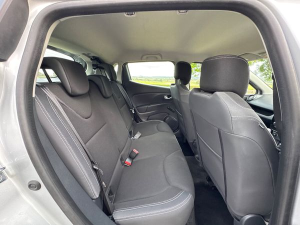 Renault Clio 2018  Dynamique Nav Low Mileage 368323934