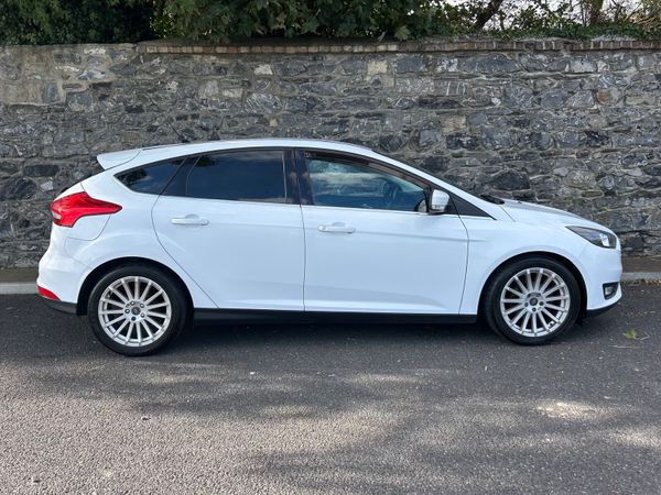 Ford Focus 1.5 TDCI Titanium 2016 368341154