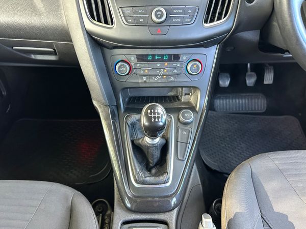 Ford Focus 1.5 TDCI Titanium 2016 368341426