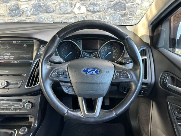 Ford Focus 1.5 TDCI Titanium 2016 368341421