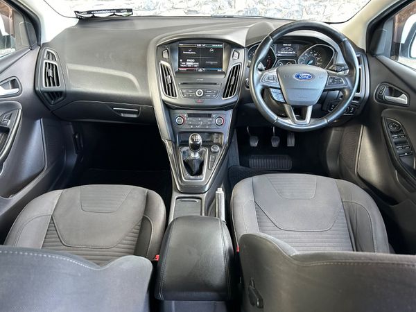 Ford Focus 1.5 TDCI Titanium 2016 368341422