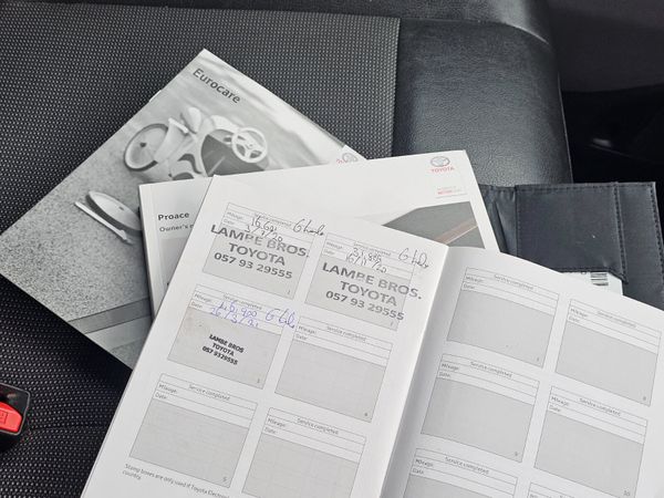 TOYOTA PROACE 1.5 // NO VAT // GREAT SPEC 368354636