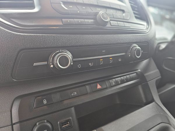 TOYOTA PROACE 1.5 // NO VAT // GREAT SPEC 368354648