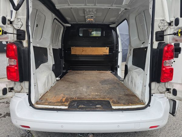 TOYOTA PROACE 1.5 // NO VAT // GREAT SPEC 368354654