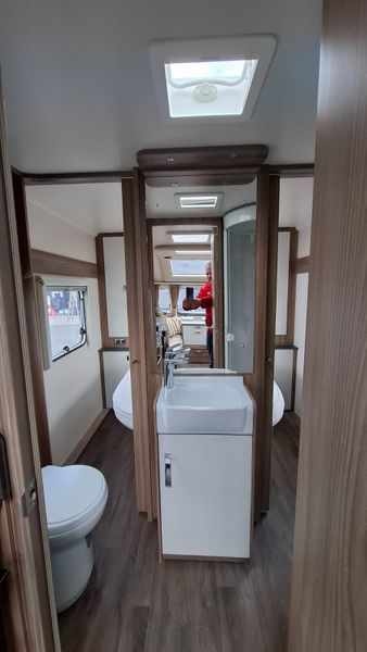 Swift Sprite Major 4 EB island bed caravan 368352554