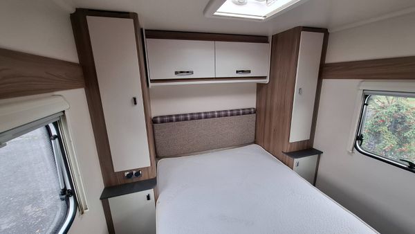 Swift Sprite Major 4 EB island bed caravan 368352558