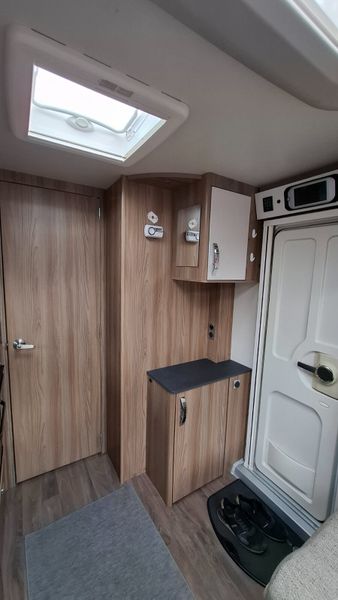 Swift Sprite Major 4 EB island bed caravan 368352551