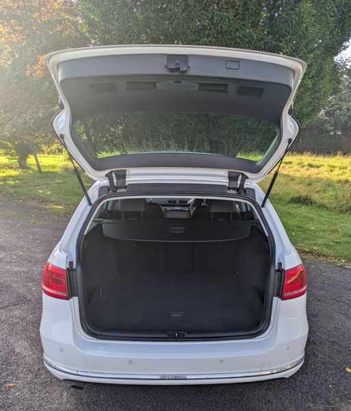 VOLKSWAGEN PASSAT TRENDLINE/ AUTO/NEW NCT 01/27 368375649