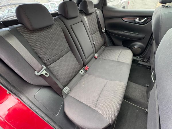 2017 Nissan Qashqai 1.5 DCI 368373879