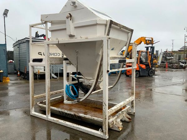 CONQUIP CONCRETE SKIP & WASHOUT STAND....026 368383574