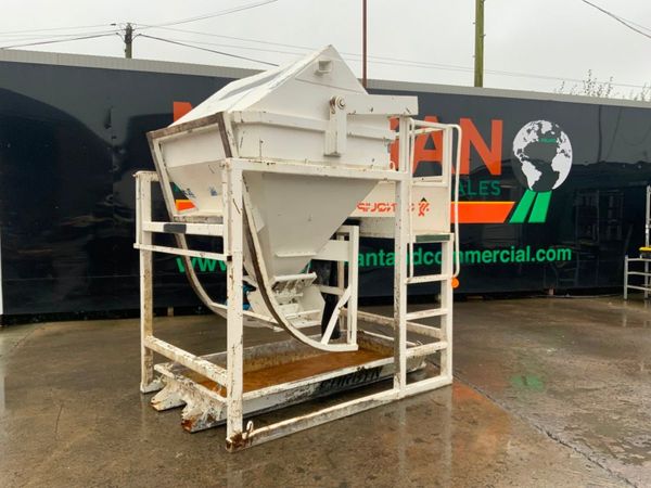 CONQUIP CONCRETE SKIP & WASHOUT STAND....026 368383578