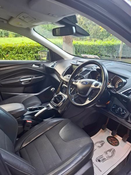 Ford Kuga 2016 DOE 9/26 368397760