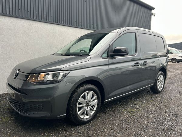 2022 Volkswagen Caddy 122 Bhp / Air con 368405465