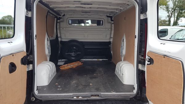 Renault Trafic 192D NEW MODEL 2.0LT VAT INVOICE 368407612