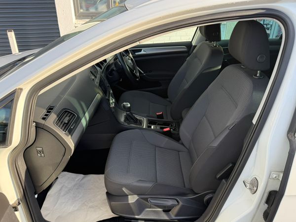 2014 Volkswagen Golf Estate  1.2 Auto, 19K Miles 368401020