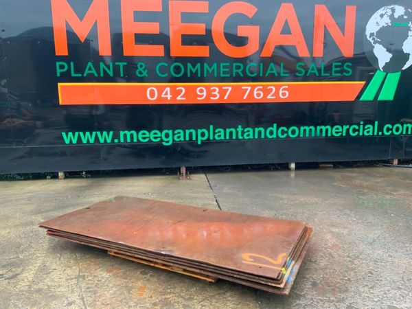 ASSORTED TRENCH COVER / ROAD PLATES....4324. 368410018