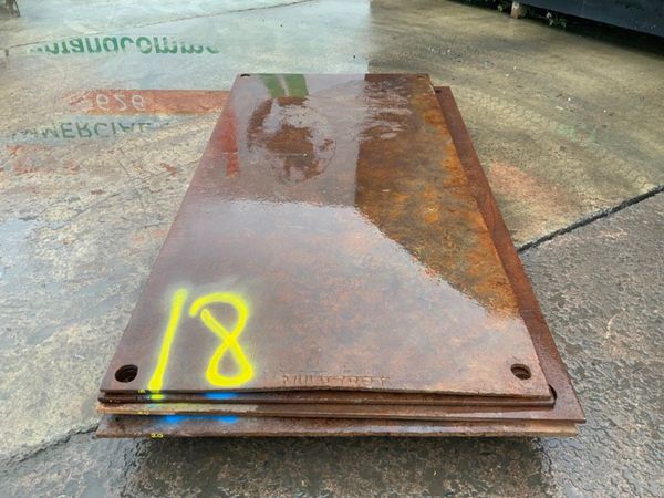 ASSORTED TRENCH COVER / ROAD PLATES....4324. 368410019