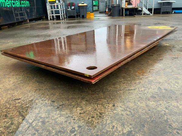 ASSORTED TRENCH COVER / ROAD PLATES....4324. 368410029