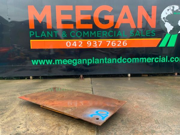 ASSORTED TRENCH COVER / ROAD PLATES....4324. 368410034