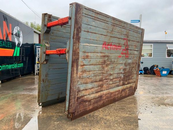 3.5mts x 2.5mts SHORING SUPPORT / TRENCH BOX. 368413690