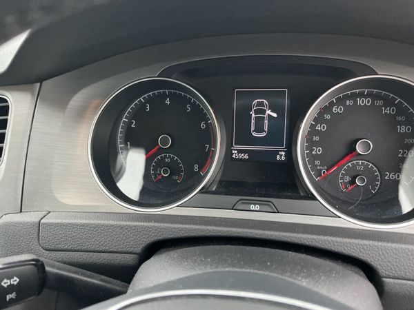VOLKSWAGEN GOLF 2015, 1.2 TSI 5DR AUTO LOW KMS 368435332