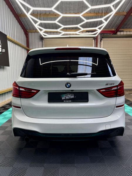 BMW 2-Series 2016 - MSport + 7 seater 368436879