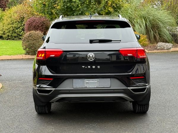 Immaculate low km 201 Volkswagen T-Roc! 368432194