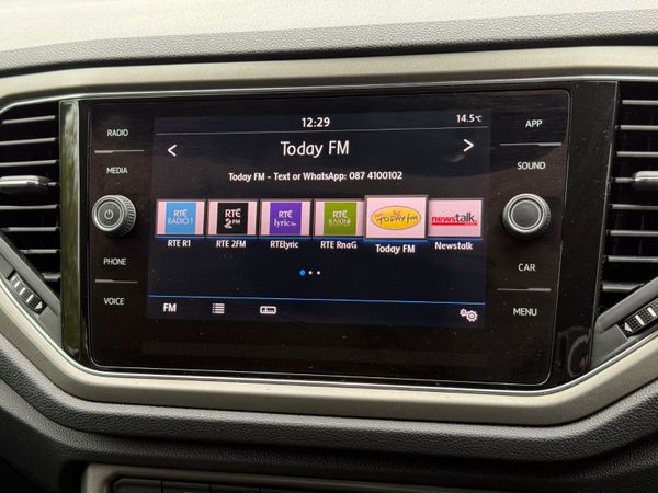 Immaculate low km 201 Volkswagen T-Roc! 368432200