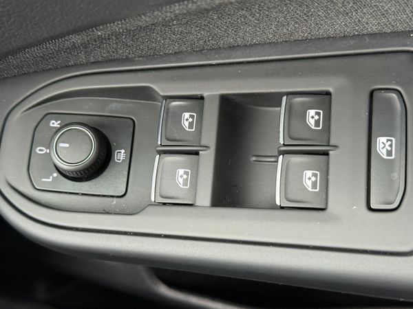 *Irish Car* Stunning 231 Volkswagen Golf! 368432636