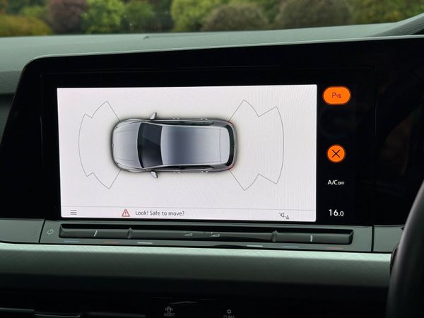 Immaculate 222 Volkswagen Golf! 368432896