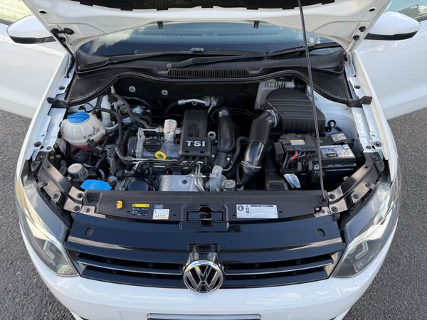Volkswagen Polo 2014 1.2 PETROL LOW MILLAGE 368446003