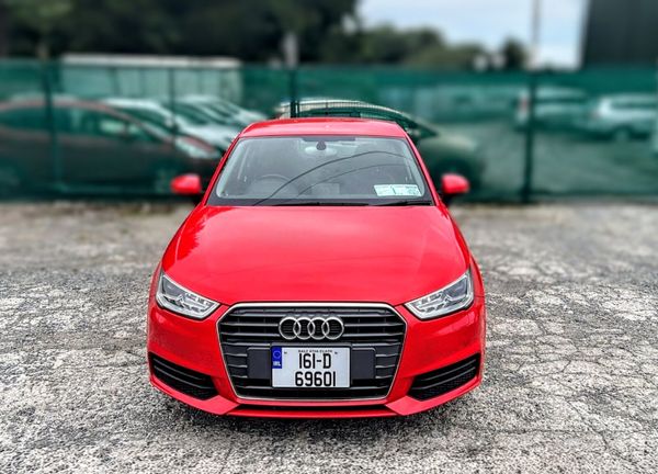 Audi A1 2016 368449285