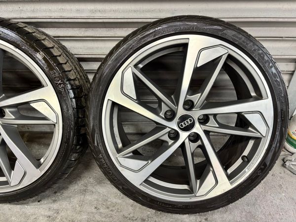 Audi A3 S-Line Alloys 19” 368440058