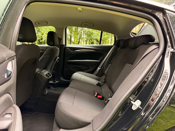 Opel Insignia 2022 Grand 1.5 Diesel 368443738