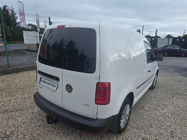 Volkswagen Caddy 2016 368464150
