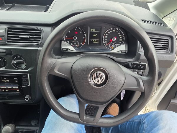 Volkswagen Caddy 2016 368464160