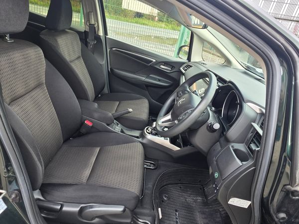 Honda Fit 2019 Hybrid Automatic 🎃 Sale 368464819