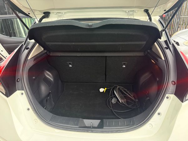 2019 NISSAN LEAF 40KWH ACENTA (6.6KC) Hatchback 368465794