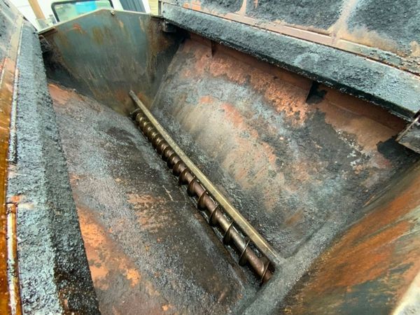 DAF LF LF 180 Auger Discharge HOT Box. 368460654