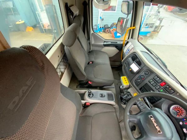 DAF LF LF 180 Auger Discharge HOT Box. 368460650