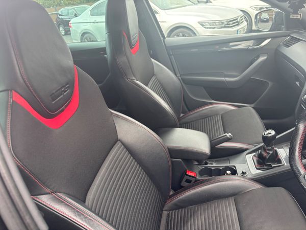 Skoda Octavia 2017 VRS Estate Manual 368477215