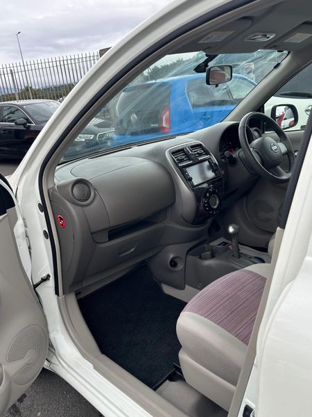 Nissan March Bolero 368479120